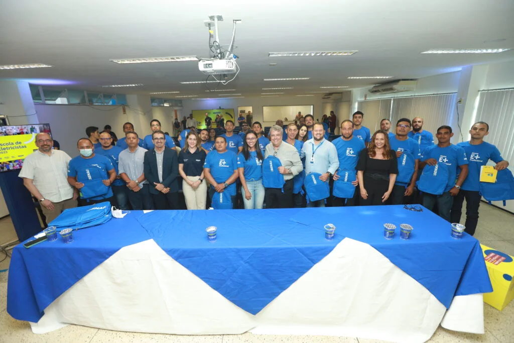 Equatorial Piauí inicia primeira turma da Escola de Eletricistas em Parnaíba