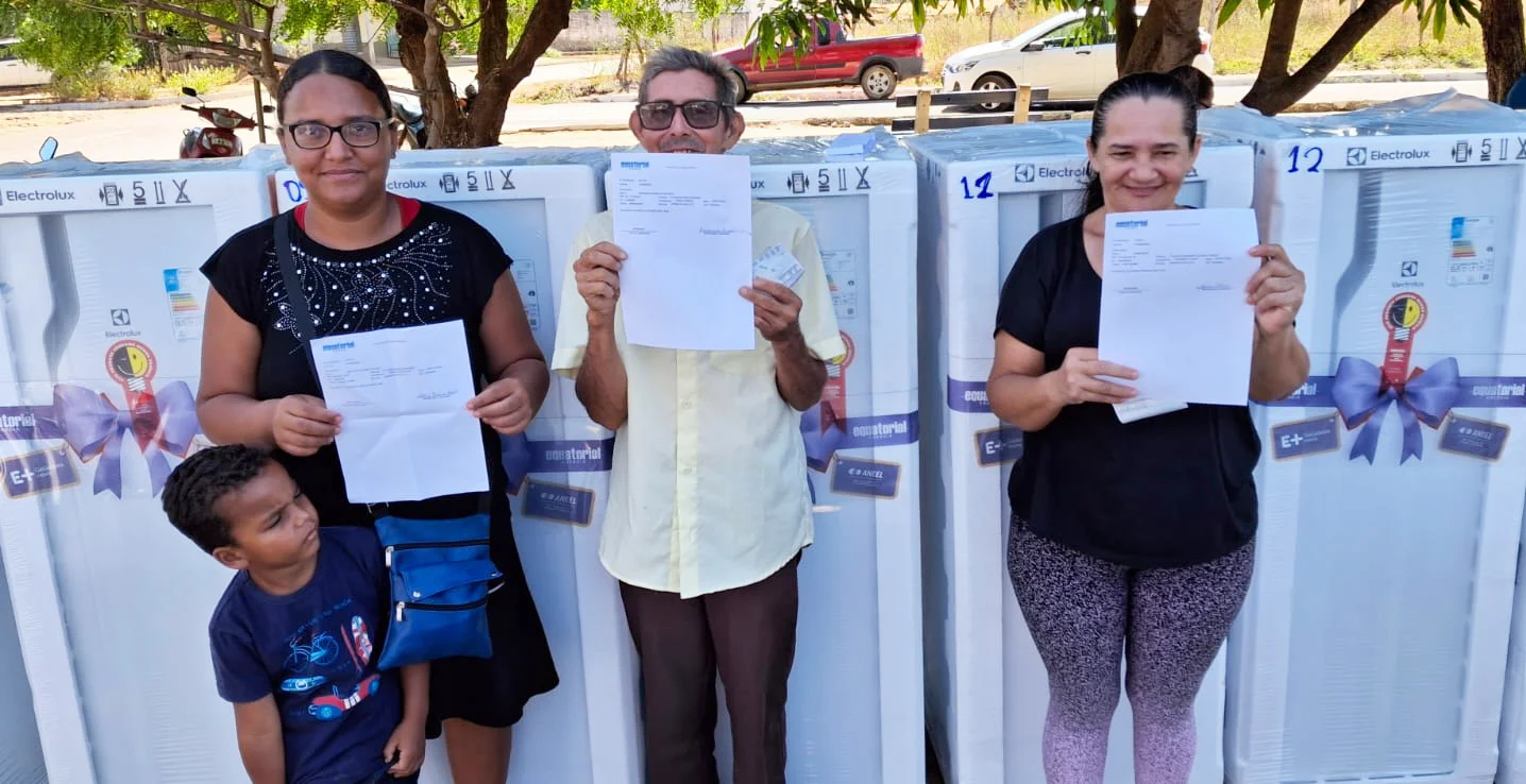 Equatorial Piauí realiza sorteio de geladeiras em Pio IX, Sigefredo Pacheco e São João da Fronteira