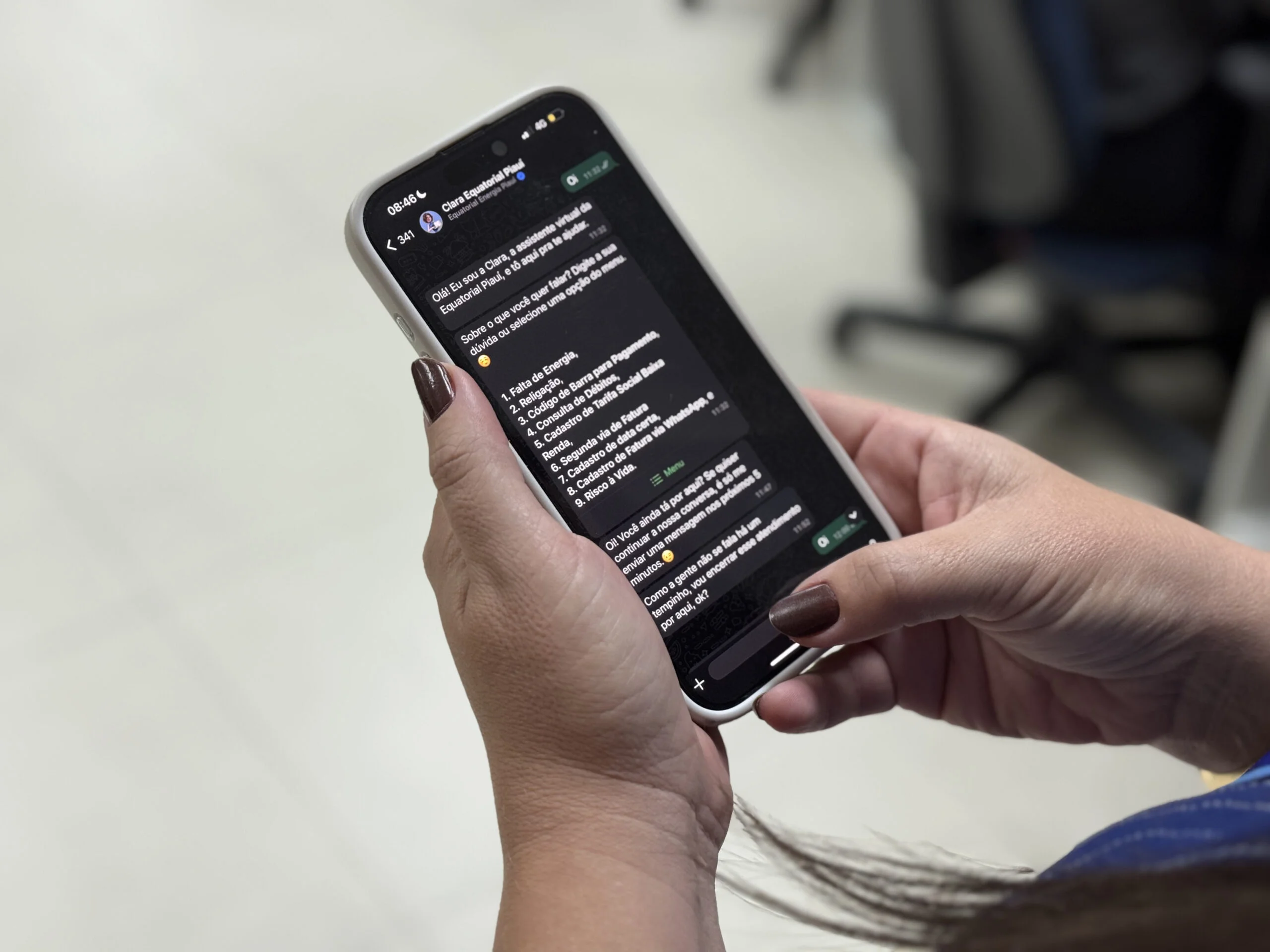 Clientes podem solicitar o recebimento da fatura de energia por e-mail e WhatsApp